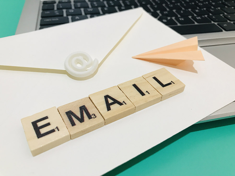 how to avoid spam filters in cold email